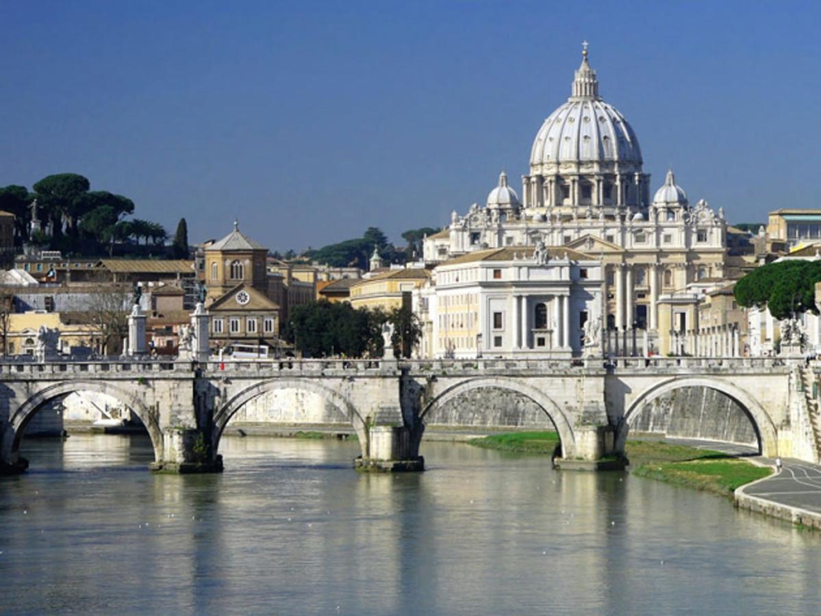 Homehouse Giulio Cesare-San Pietro Roma Exterior foto
